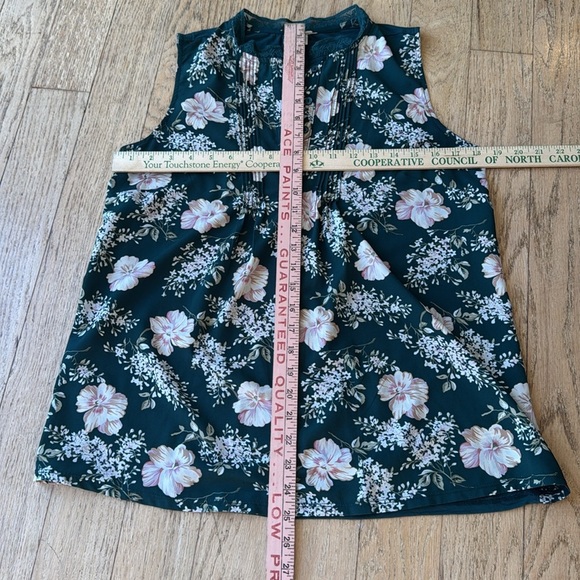 A new day sleeveless blouse women’s size small - Picture 7 of 8